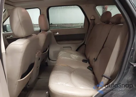 2009 Mercury Mariner I4 z USA, uszkodzony, nr VIN 4M2CU81729KJ23743